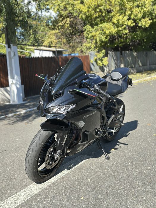 Kawasaki zx4r 2025