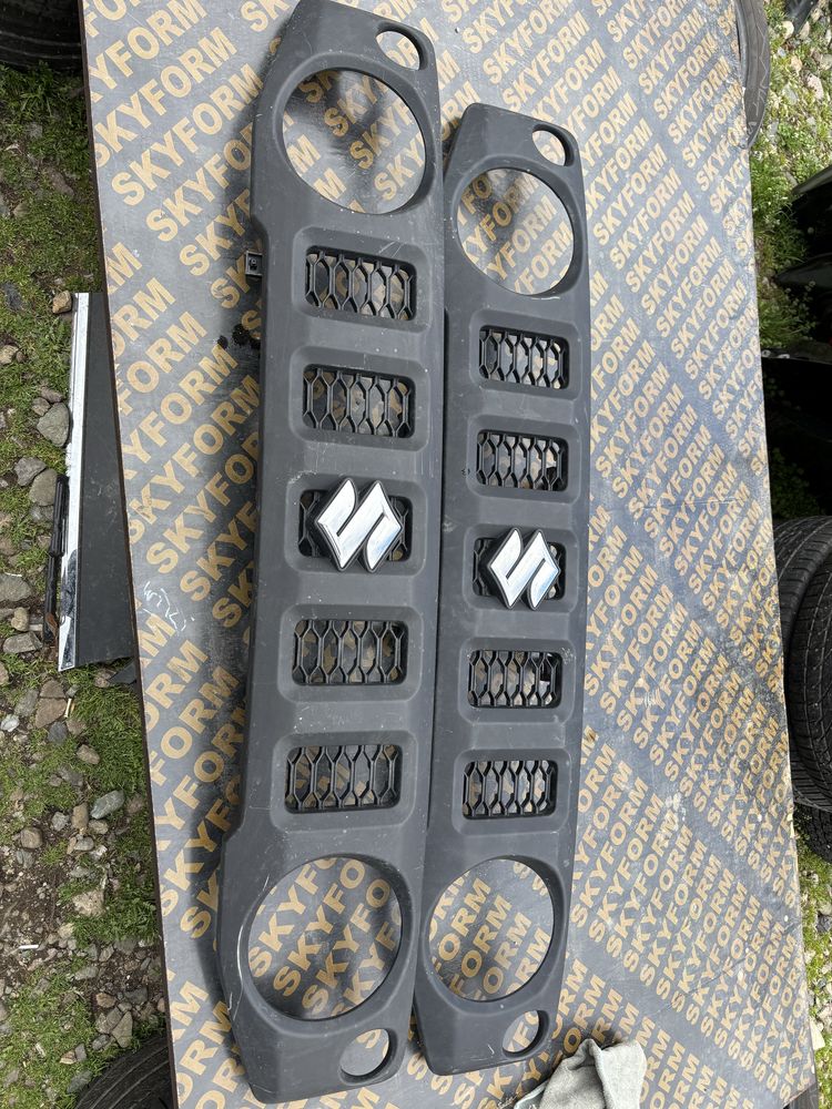 Решетка Suzuki Jimny