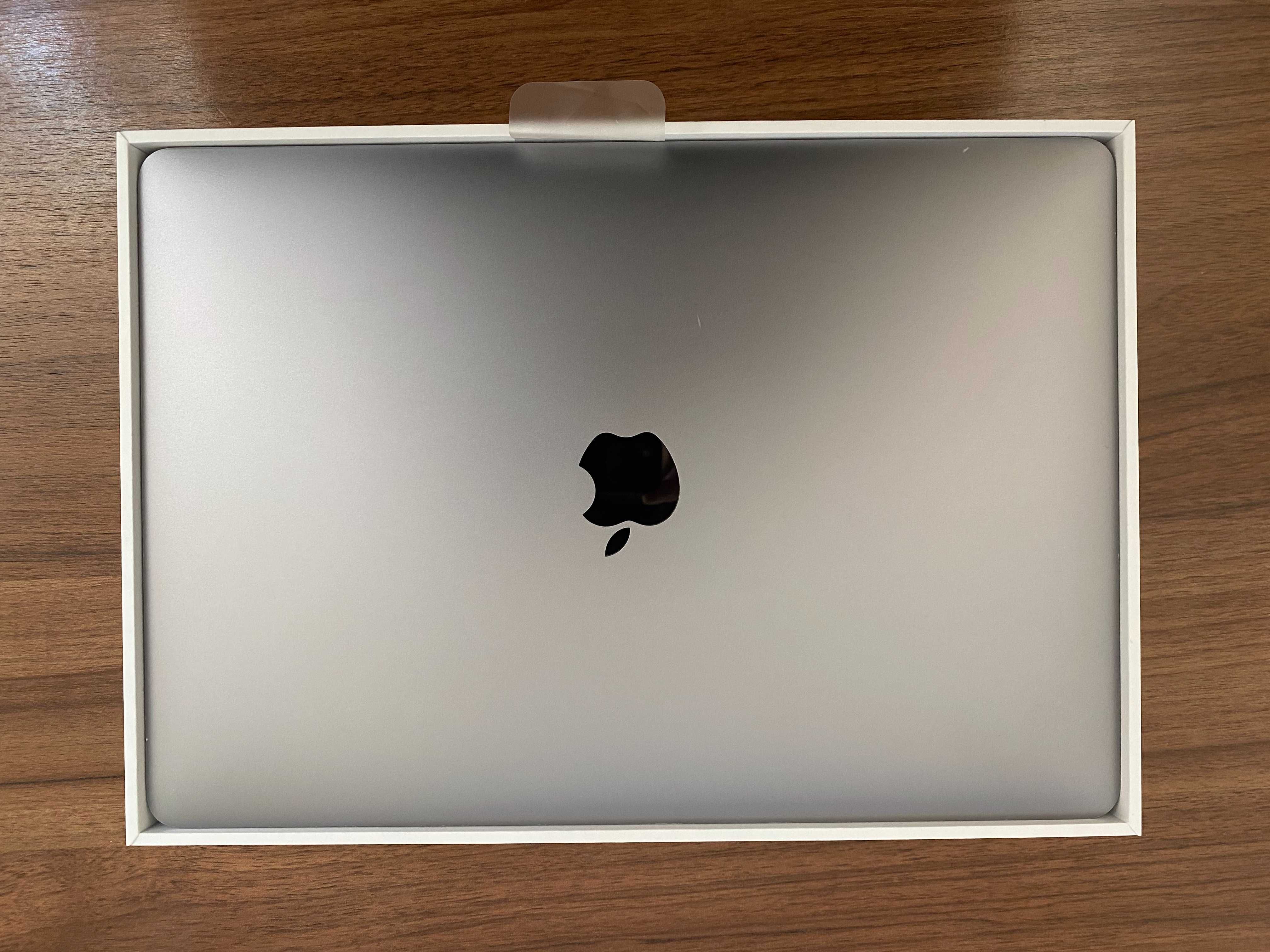 Macbook Air M1 13 / 8GPU / 8CPU / 16GB / 512GB 2020