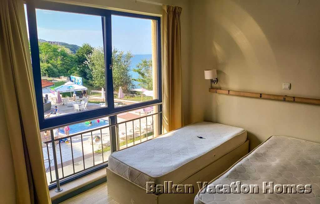 Продава се Четиристаен апартамент в Бяла - 141 кв.м за 849 €/кв.м - Снимка #12