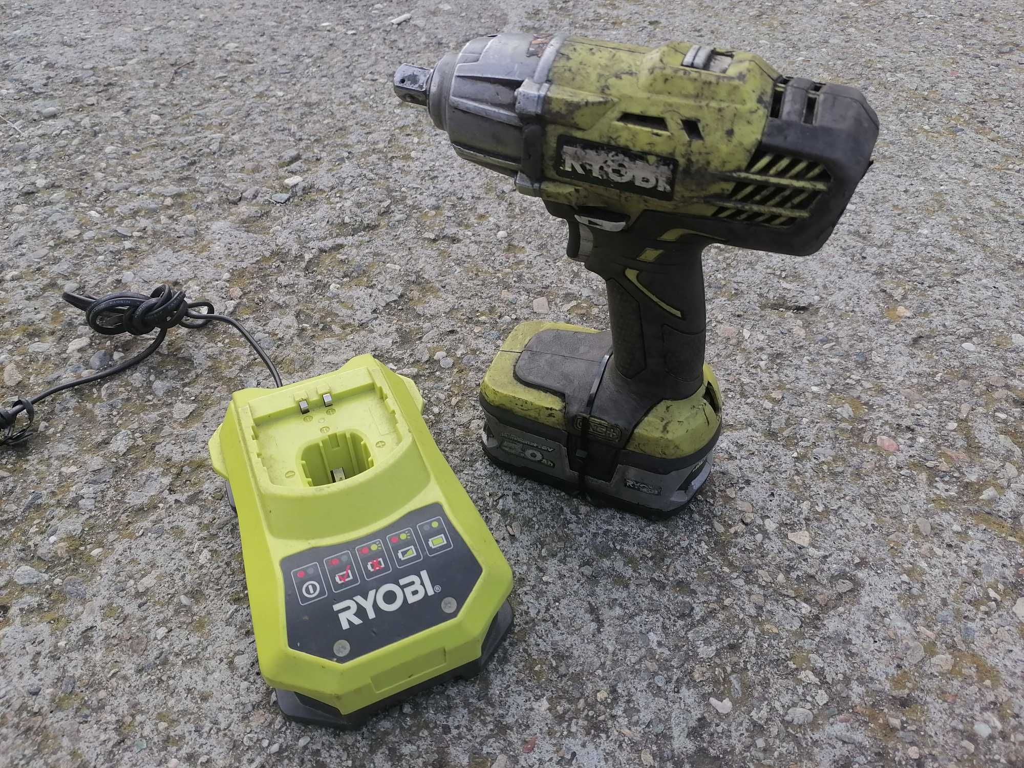 iampact Ryobi 18V/5ah+incacrator import Germania