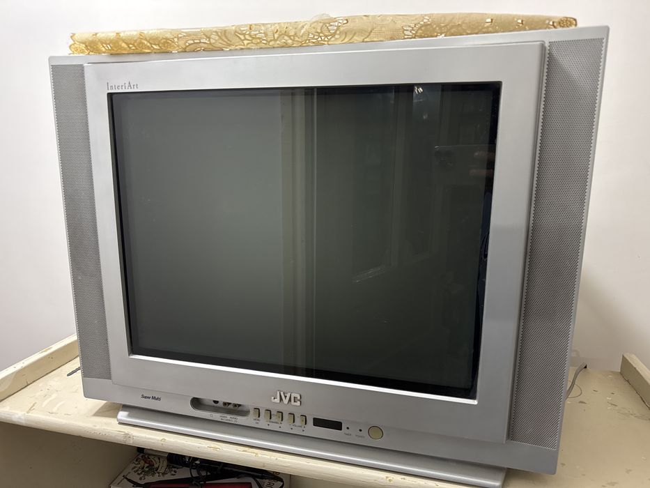 Телевизор jvc в хорошем состоянии