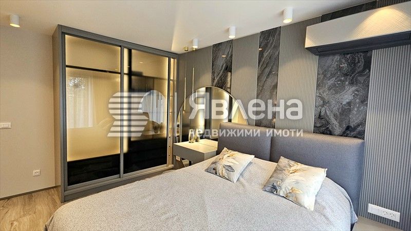 Дава се под наем Тристаен апартамент в София, Изток - 95 кв.м за 1650 € - Снимка #3