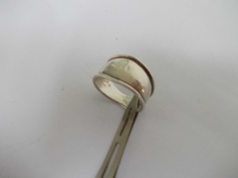 Inel vechi din argint (17)