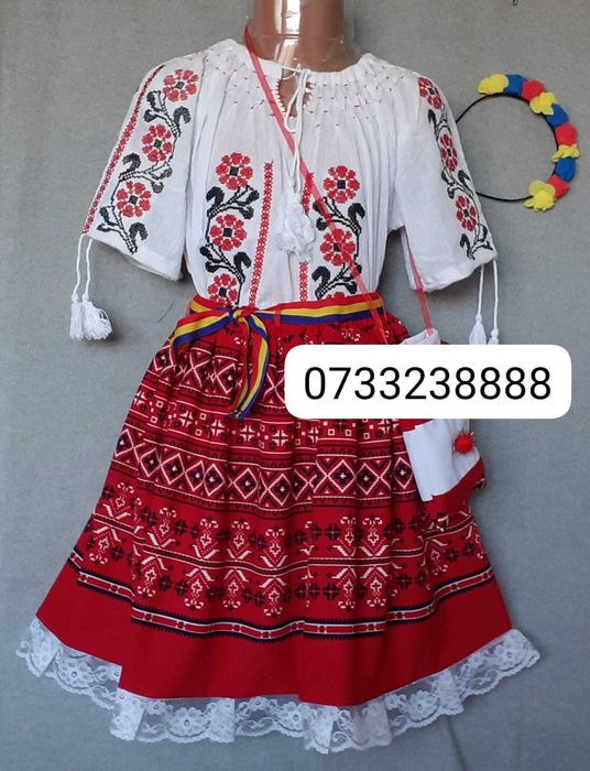 Costum popular pentru copii marimea 6 ( 7-8-9 ani) 265 lei