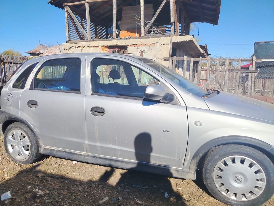 Vand corsa c pt camp sau dezmembrat perfect functională