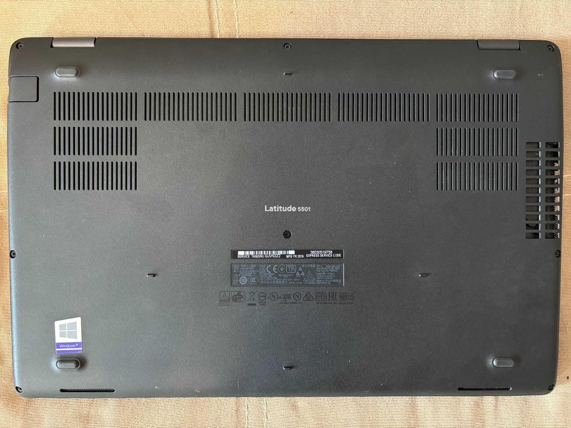 Лаптоп Dell Latitude 5501