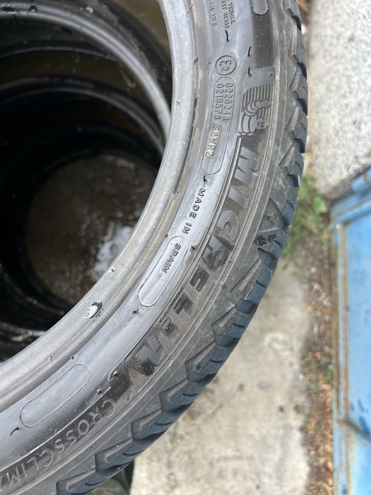 Зимни гуми 225/45/17 Michelin DOT21 с борд .