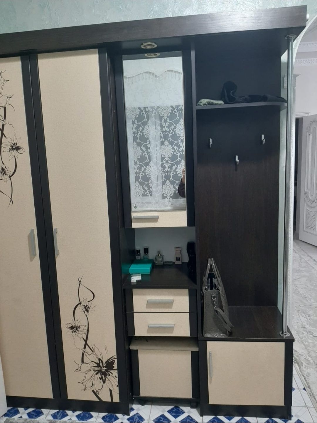 Прихожка в хорошем состоянии