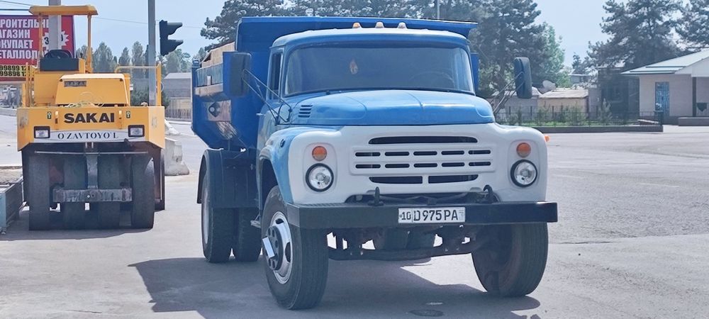 Zil Samasval sotiladi Moscow's
