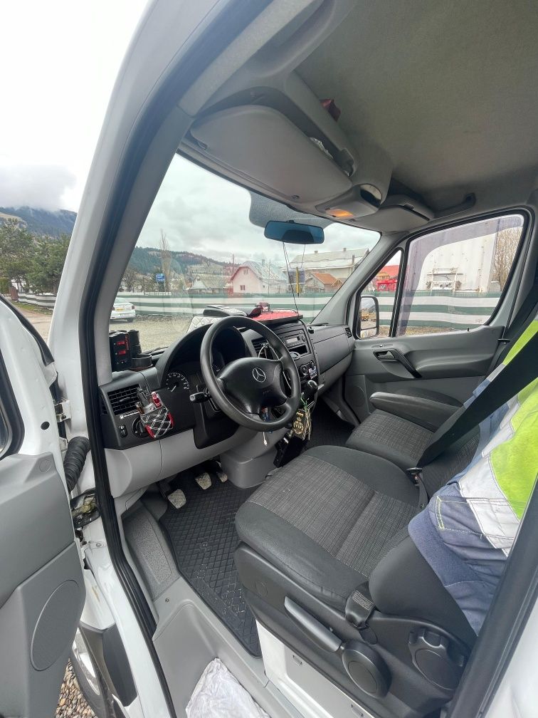Vând Autoplatforma Mercedes Sprinter 2.2 CDI, an 2018