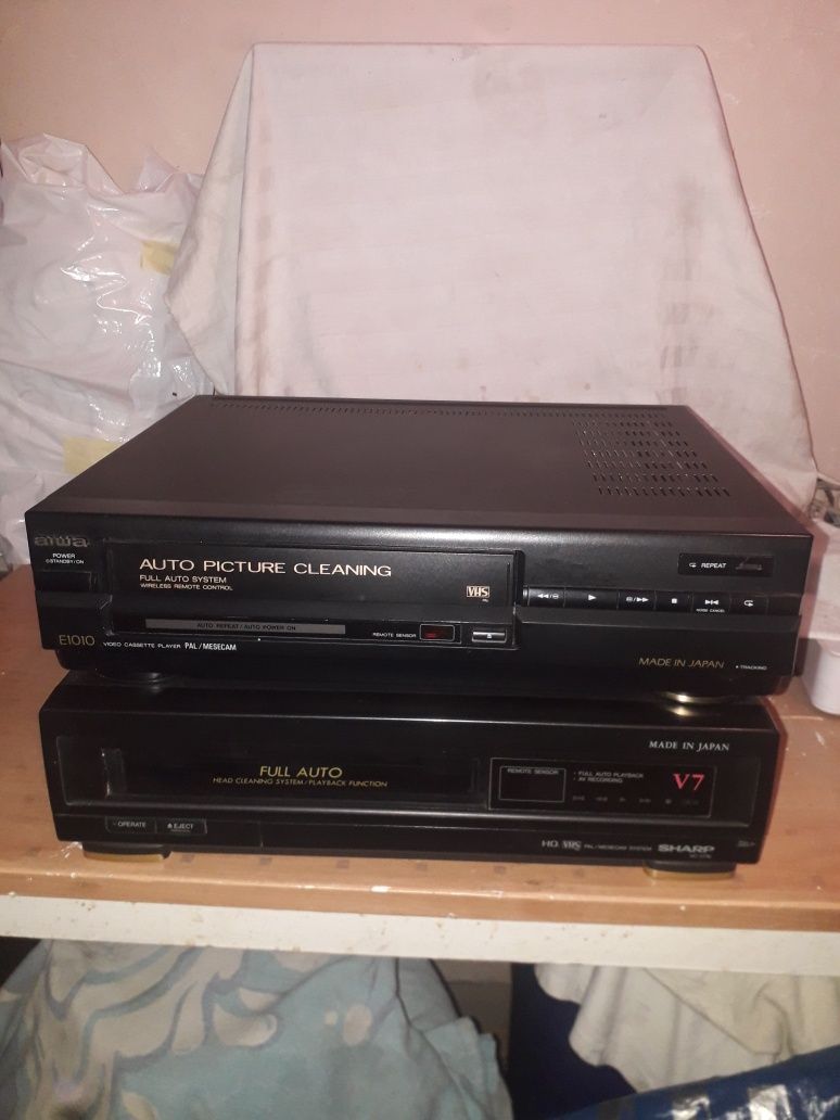 Video aiwa si sharp