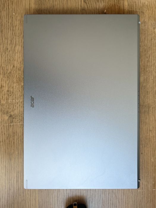 Acer Aspire A515- 57• i5 12th Gen • 16 GB RAM • SSD 256GB