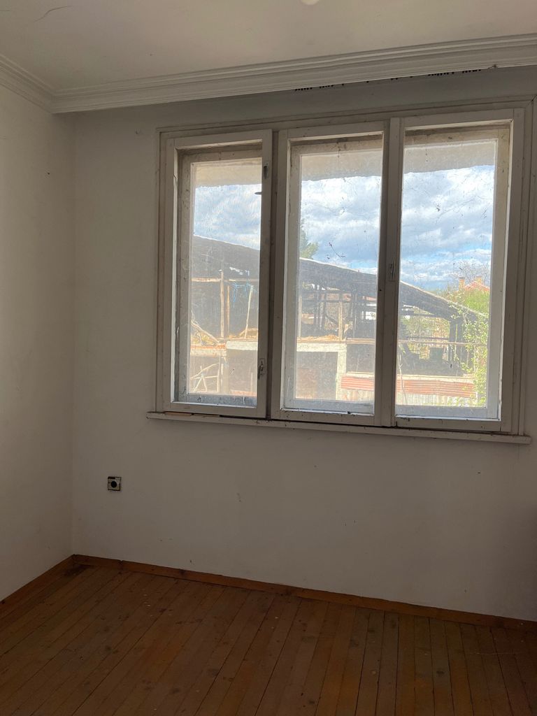 Продава се Къща в Видин, Баба Тонка - 114 кв.м за 422 €/кв.м - Снимка #2