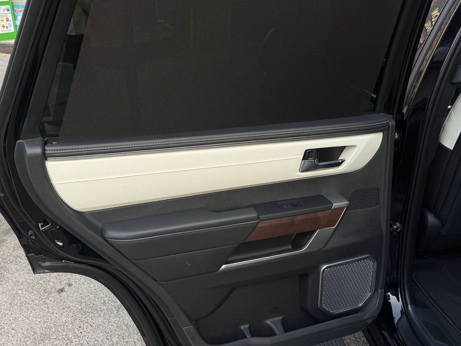 Toyota Sequoia 2025