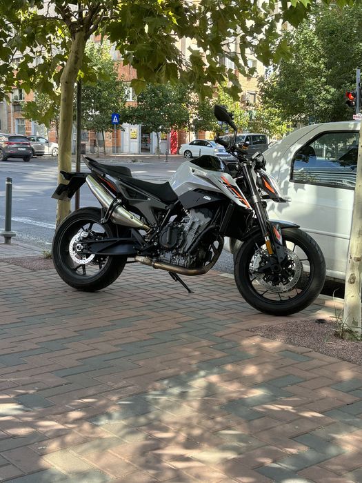 Motocilcleta Ktm 790 duke 2023