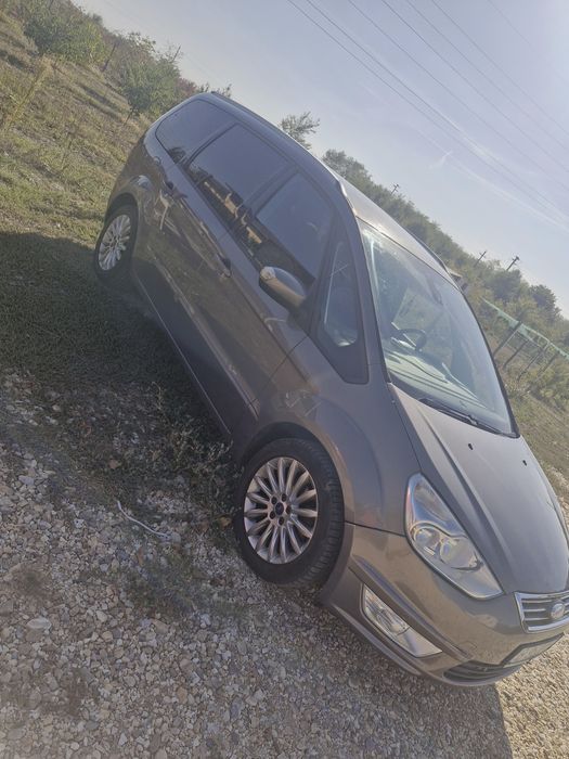 De vânzare ford galaxy