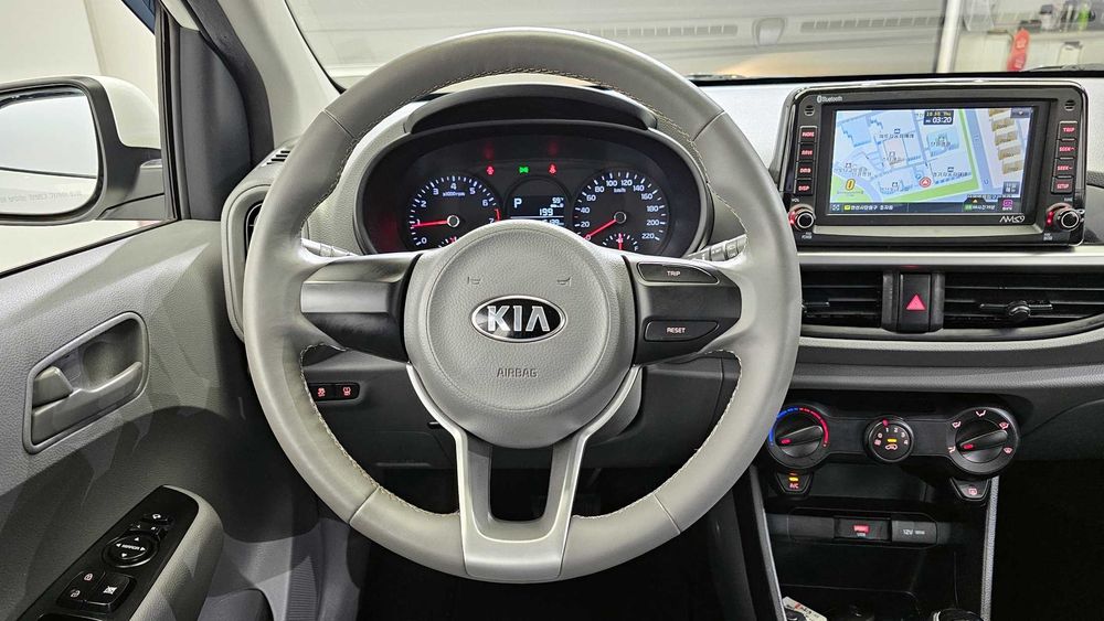 Kia morning Standard