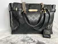 Чана на Guess