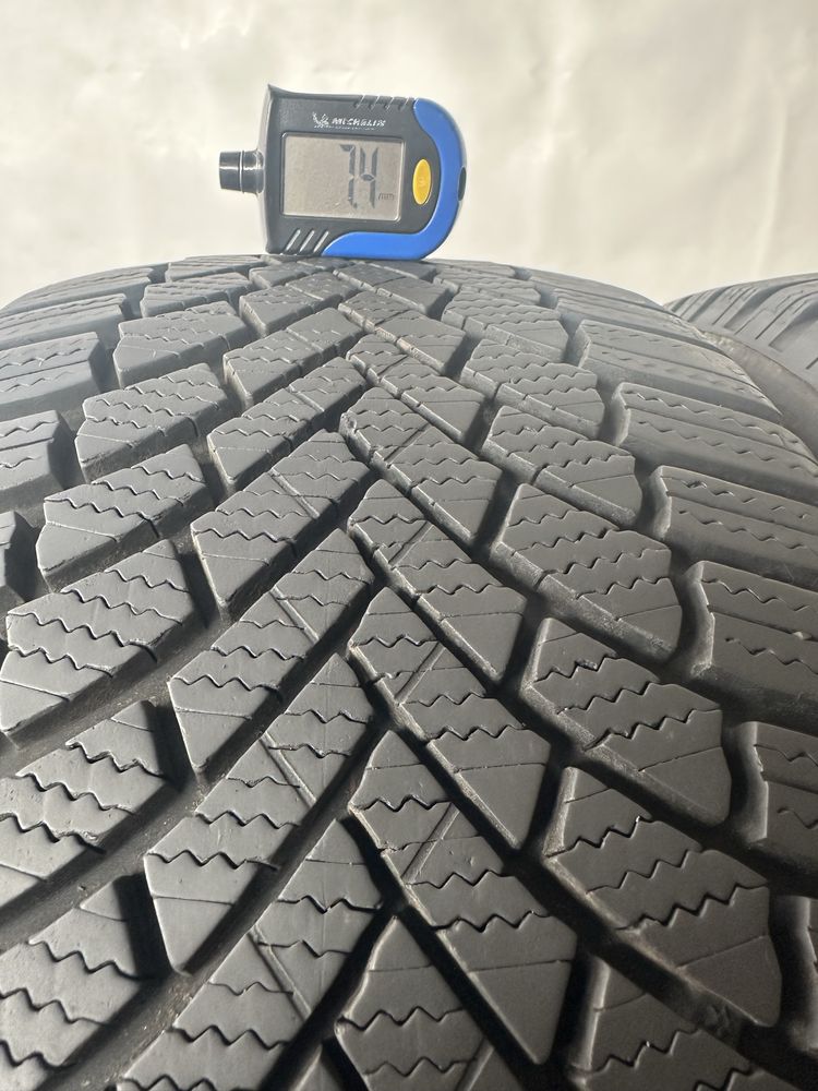 225/45/17 Bridgestone dot23