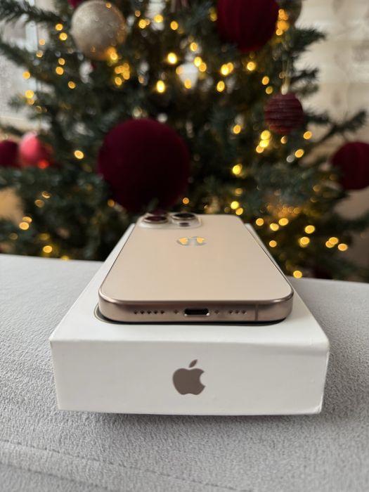 iPhone 16 Pro 256GB Desert Titanium