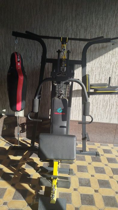 Trenajyor sport anjomlari