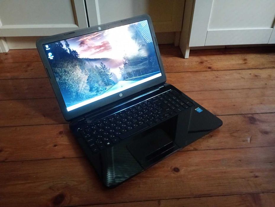 Лаптоп Hp, отличен, НОВО SSD с гаранция
