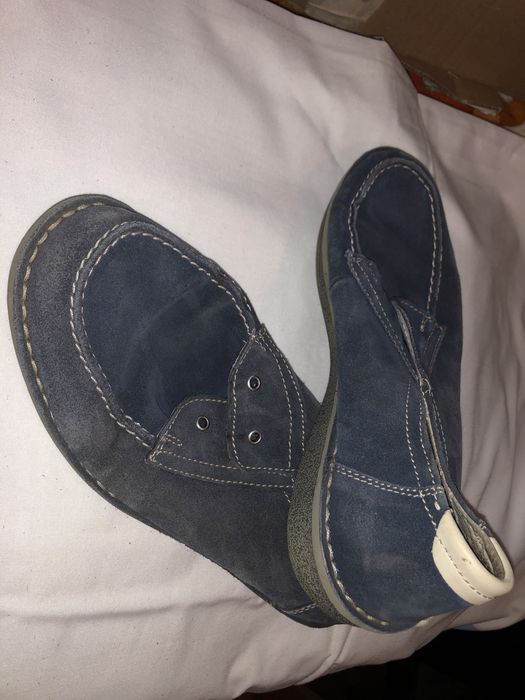 Pantofi din piele