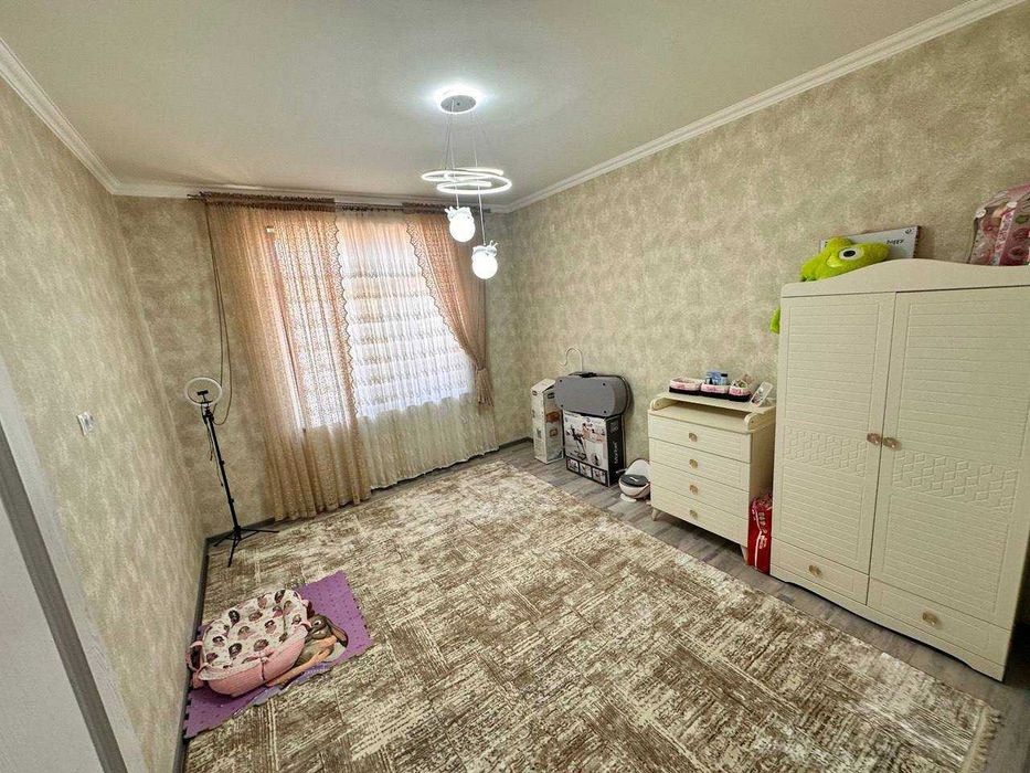 Учкахрамонда Ховли сотилади 2-Этаж 2-Сотих 5-Ком № 63 Умида