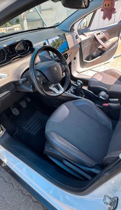 Peugeot 2008 Allure