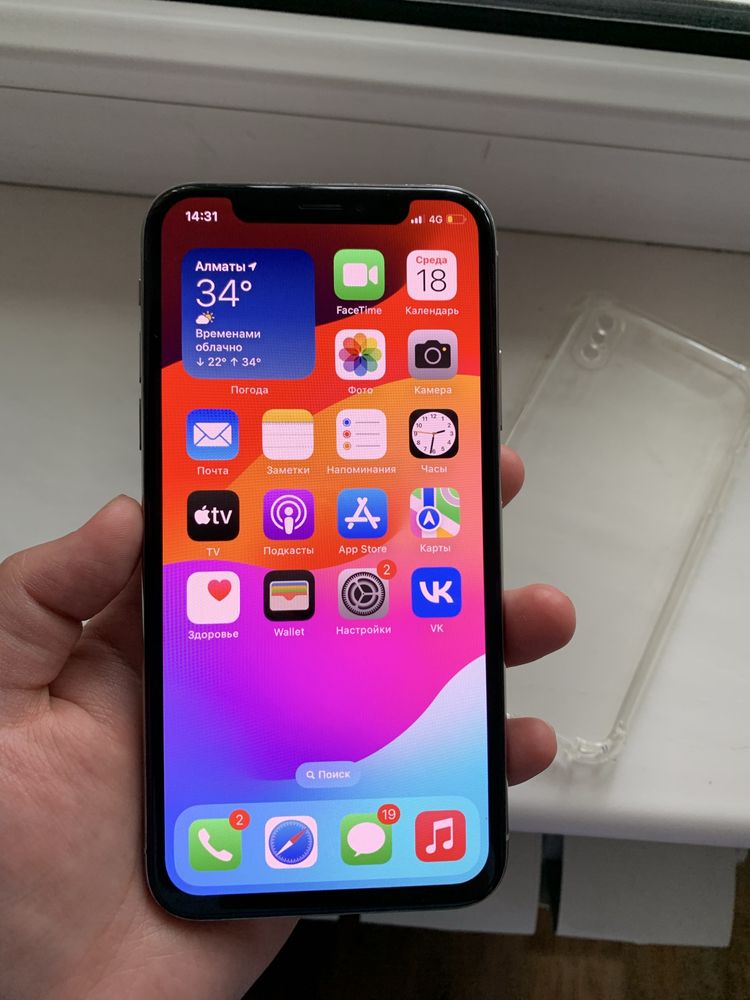iPhone XS 64гб Apple