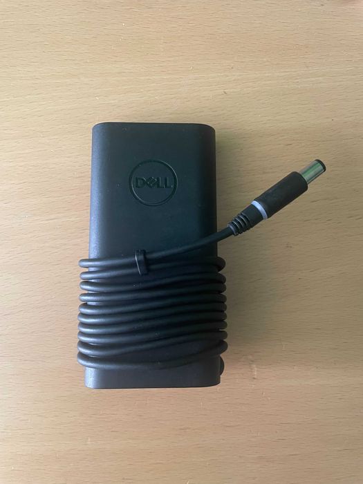 Dell - 90W AC Adapter - Оригинално зарядно за лаптоп