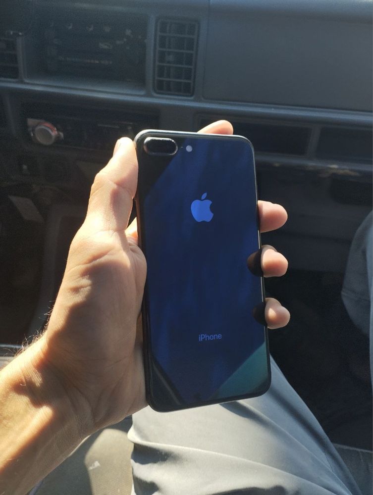 Iphone 8plus 64GB