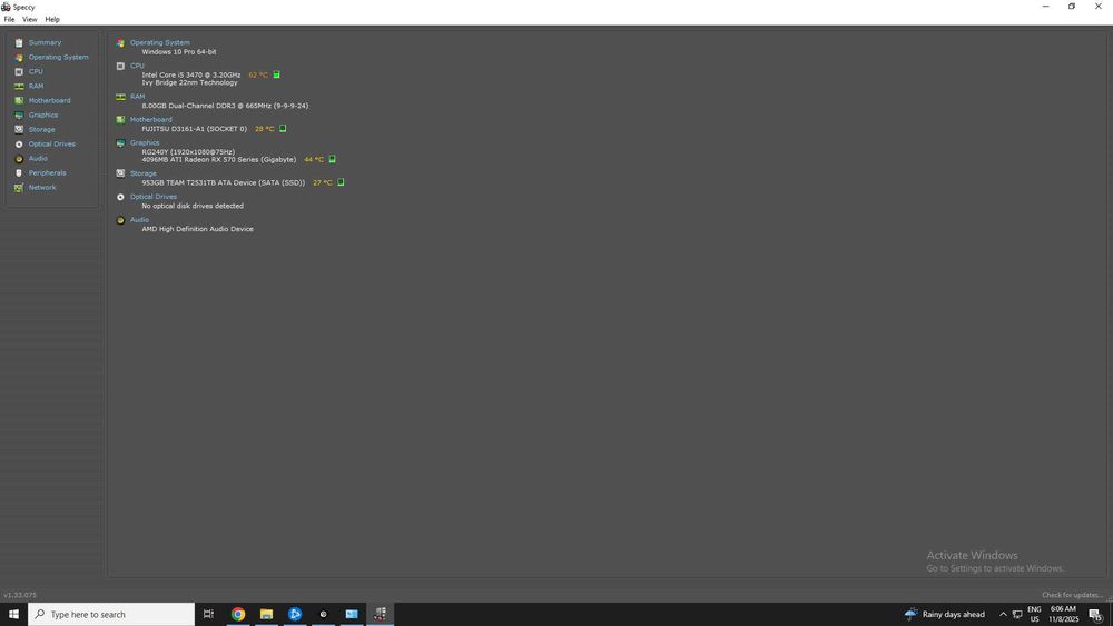 Компютър + монитор + периферия  AMD RX 570 4GB 8GB RAM/AMD Nitro 75Hz