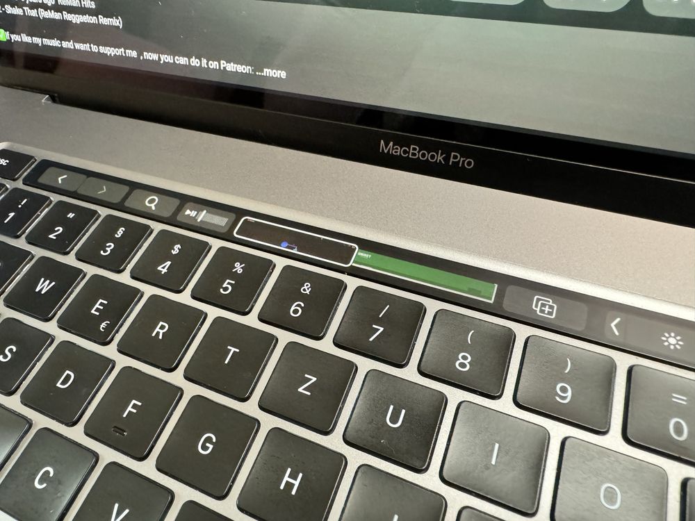 Macbook Pro 16 inch 2019 /TouchBar / Ca NOU