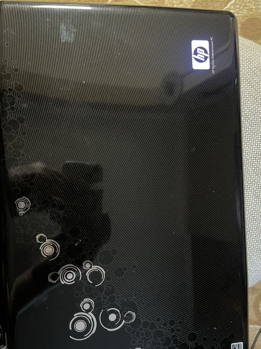 Продам рабочий ноутбук HP