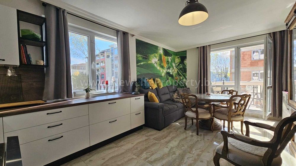 Продава се Тристаен апартамент в к.к. Слънчев бряг - 101 кв.м за 1456 €/кв.м - Снимка #11