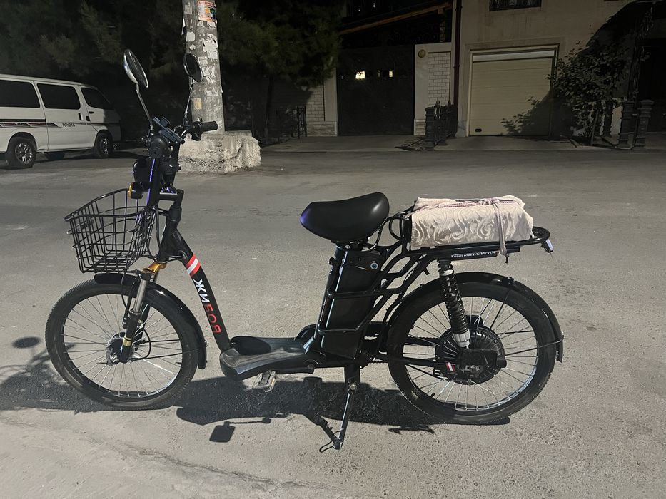 Elektro velesiped . Holati zor. 2 batareya bn bemalol 100 km yuradi