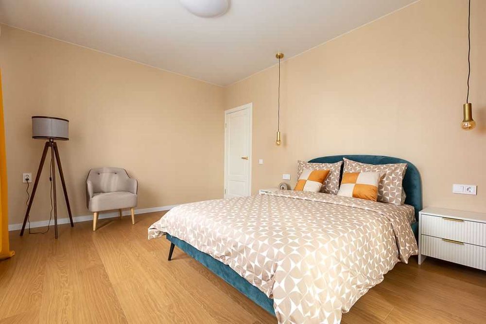 Сдаются 3-комнатные апартаменты на левом берегу