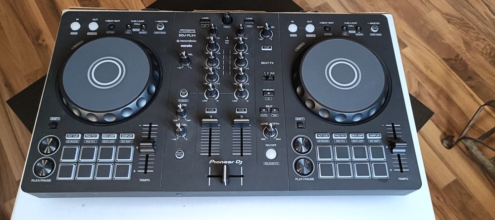 Vand consola DJ Pioneer DDJ FLX4