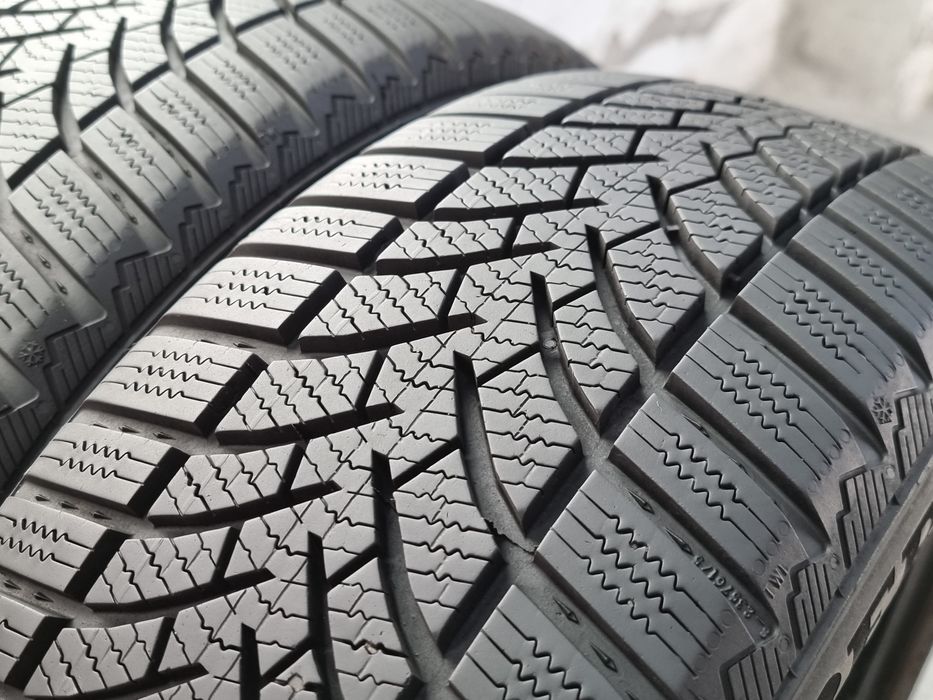 195/55/15 Semperit 2Броя: 150лв 8мм