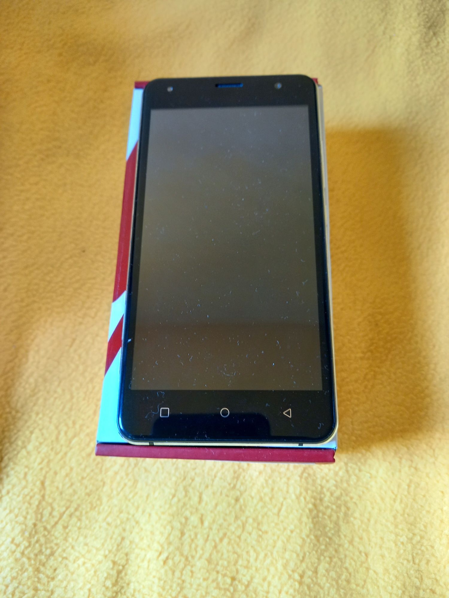 Prestigio Muze D5 LTE черен