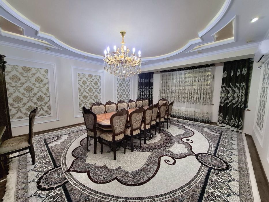 Сдается 6 ком квартира Дуплекс 7-8  этаж с лифтом.