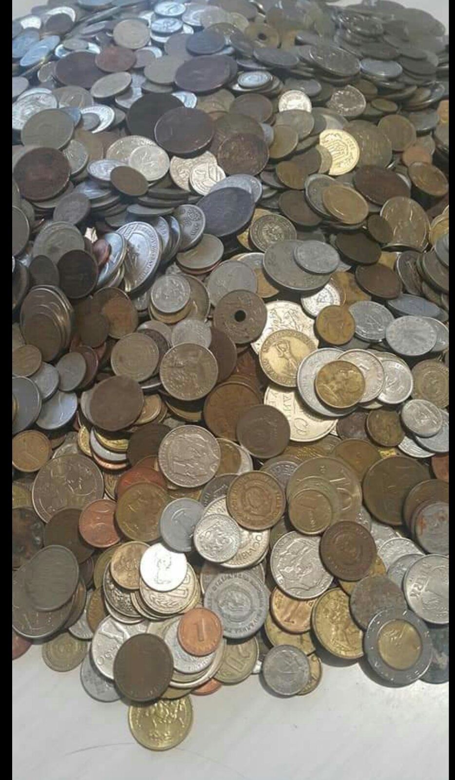 Монети всякакви 5346бр