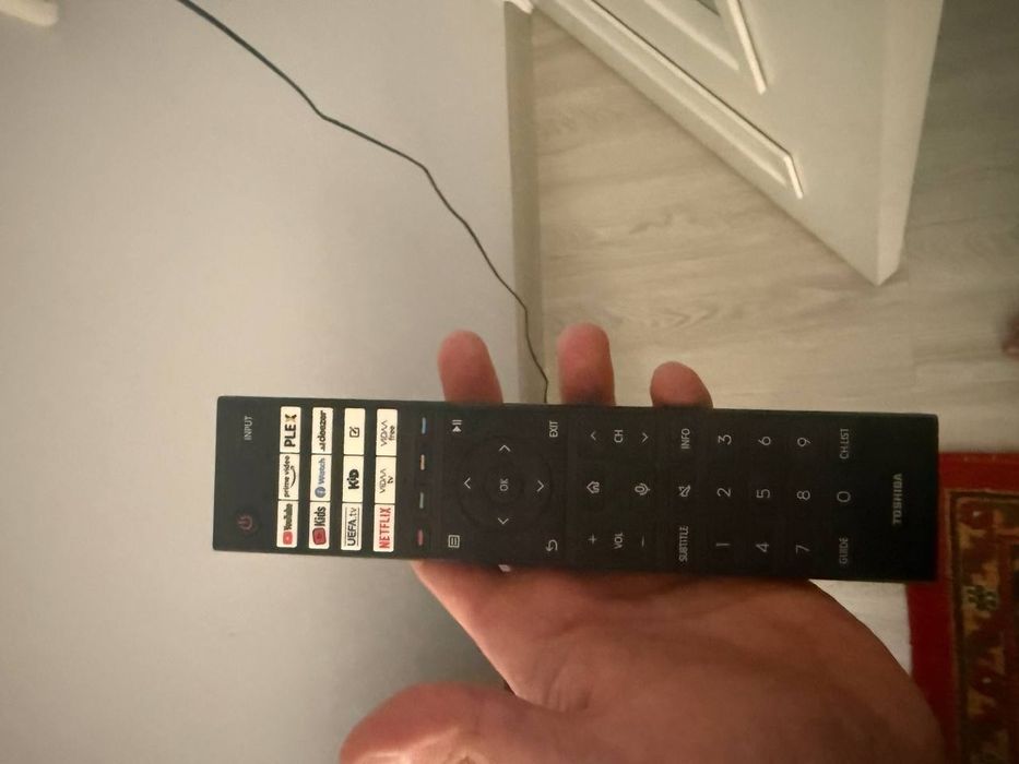 Toshiba 55 ekran dars ketgan 1,mln