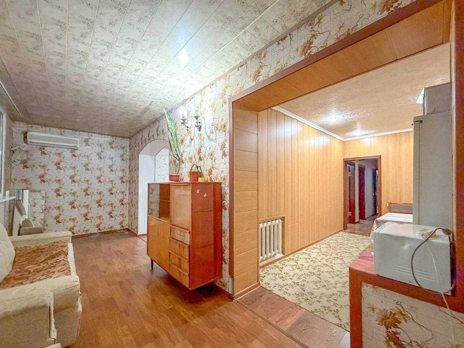 4-х комнатная квартира (лоджия 8 метров) м. Буюк Ипак Йули ID: 4436