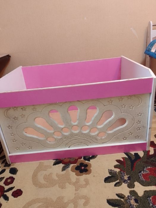 Детский крават манеж шкафчаси билан 150.000 га бервораман