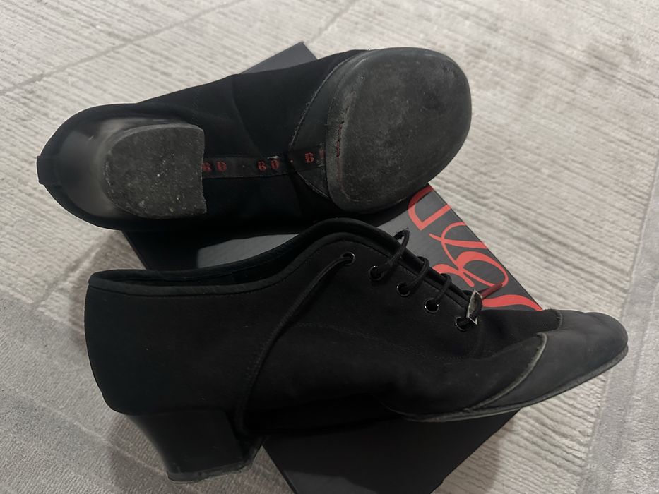 Pantofi dans copii 32 - 34 si 41 marimea