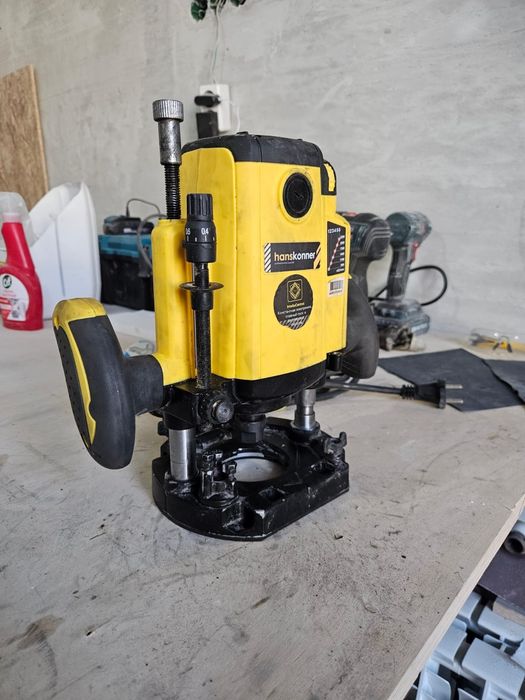 Фрезер вертикальный Hanskonner HRE1120CP