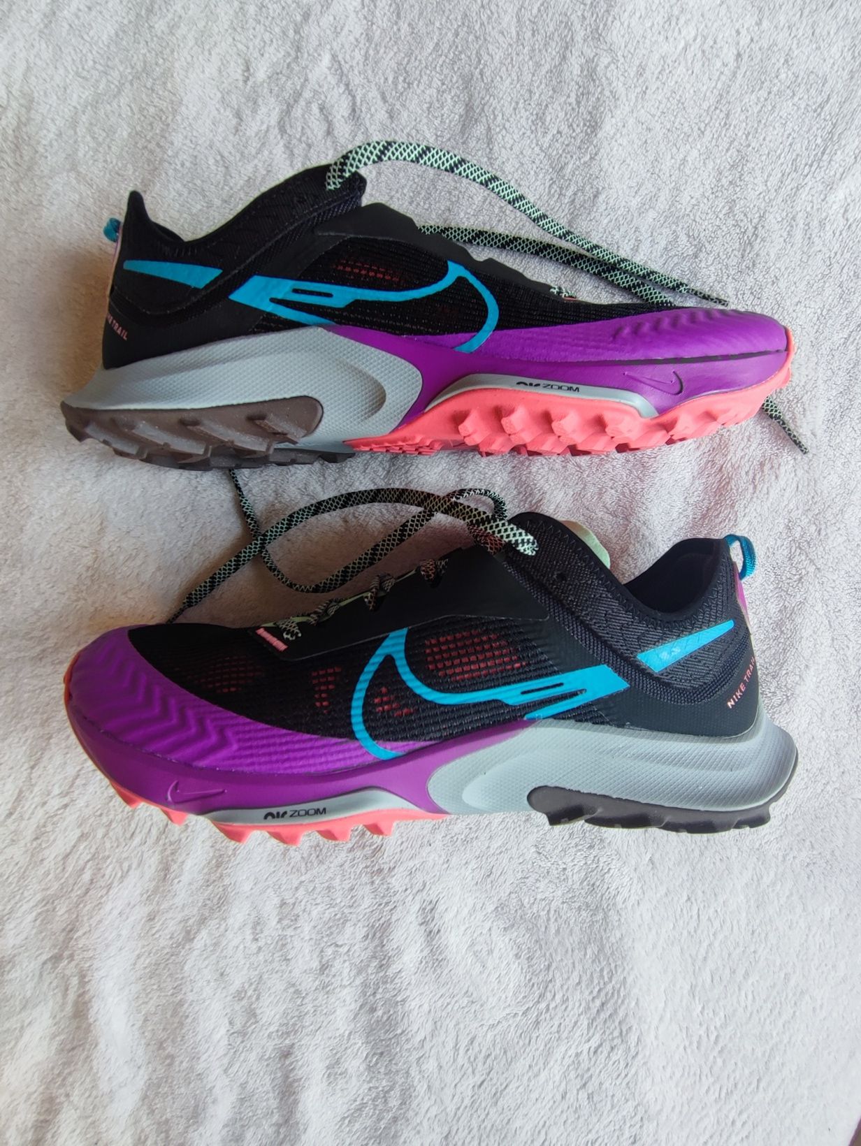 Nike Air Zoom Terra Kiger 8